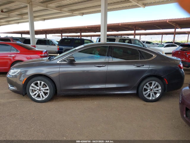 1C3CCCAB6GN153196 Chrysler 200 Limited