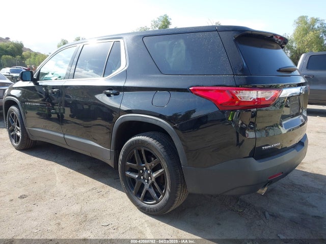 1GNERFKW2KJ105630 Chevrolet Traverse Ls