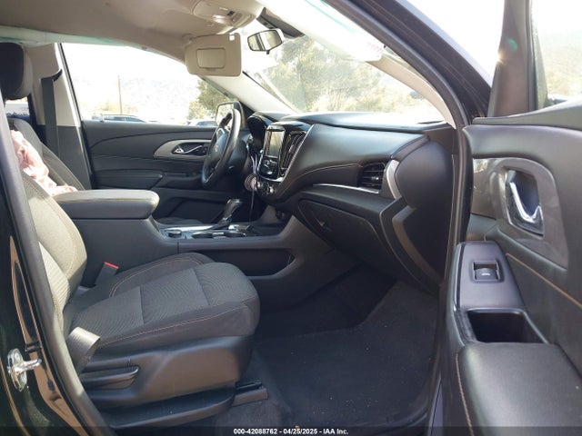 1GNERFKW2KJ105630 Chevrolet Traverse Ls