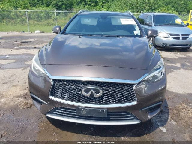 SJKCH5CP5KA012022 Infiniti Qx30 Luxe