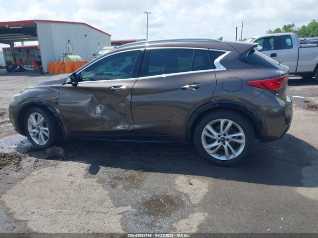 SJKCH5CP5KA012022 Infiniti Qx30 Luxe