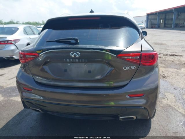 SJKCH5CP5KA012022 Infiniti Qx30 Luxe