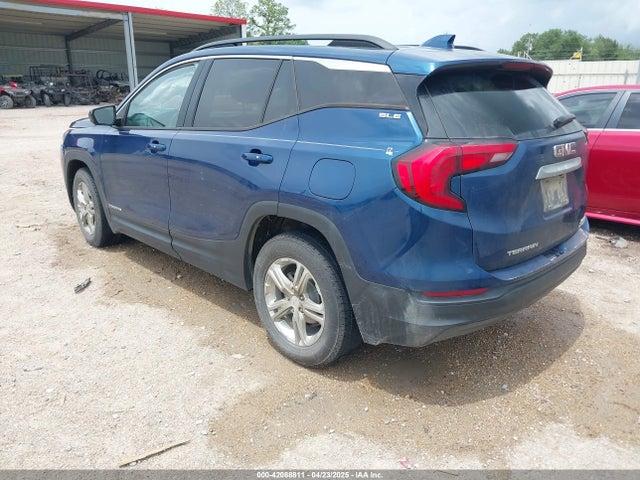 2020 GMC TERRAIN 3GKALMEV4LL294957 Photo 2