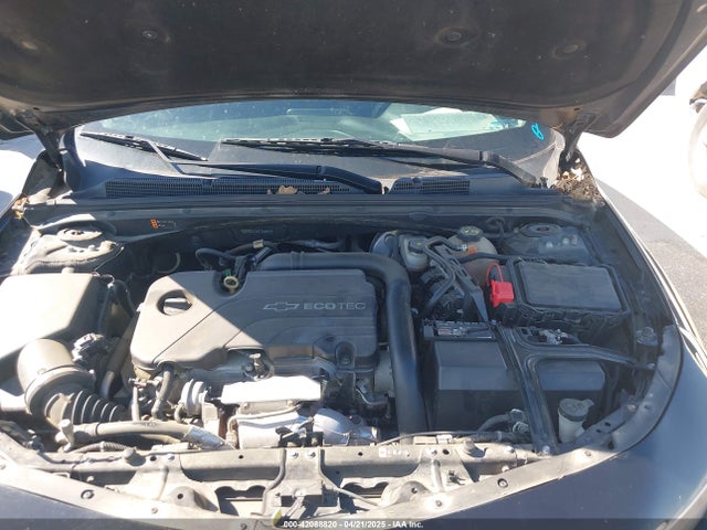 1G1ZD5ST2JF135052 Chevrolet MALIBU LT