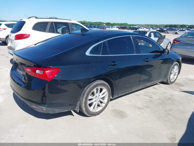1G1ZD5ST2JF135052 Chevrolet MALIBU LT