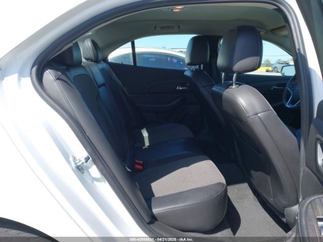 1G11D5SL7FF307497 Chevrolet MALIBU 2LT