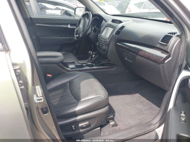 5XYKU4A74FG572952 KIA Sorento Ex V6