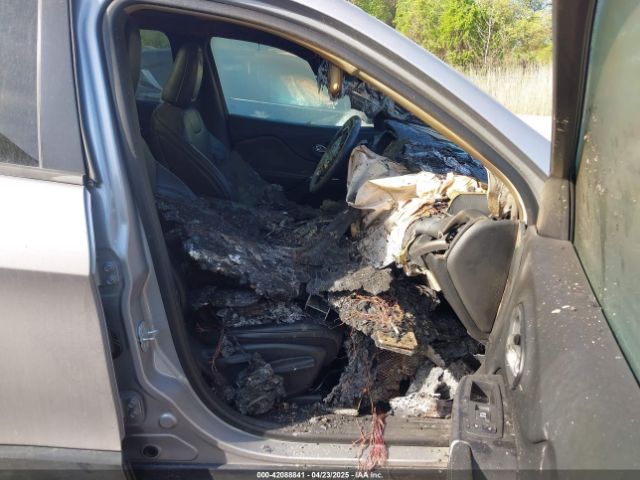 1C4PJMLX0KD447094 Jeep Cherokee Latitude Plus 4x4