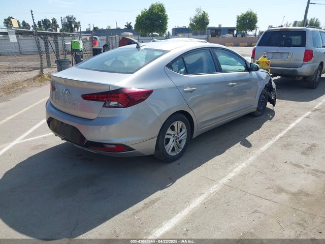 5NPD84LFXLH551559 Hyundai ELANTRA SEL
