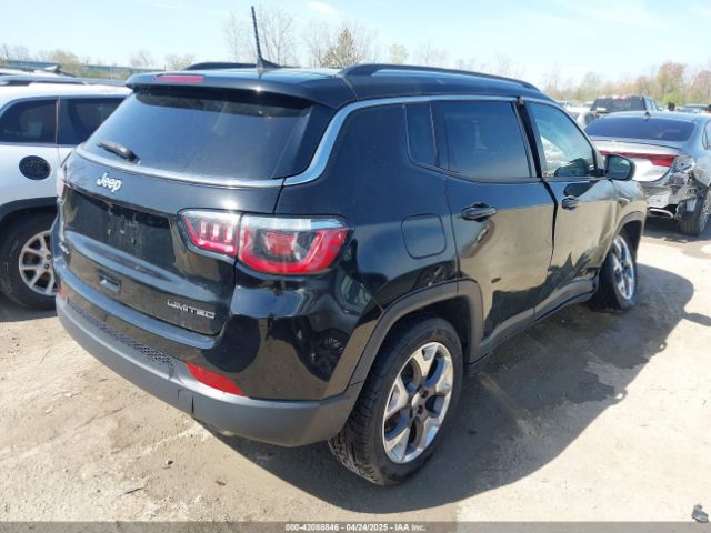 3C4NJDCB7JT493851 Jeep Compass Limited 4x4