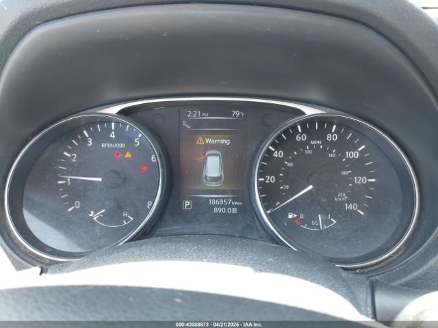 5N1AT2MT5FC784917 Nissan ROGUE SV