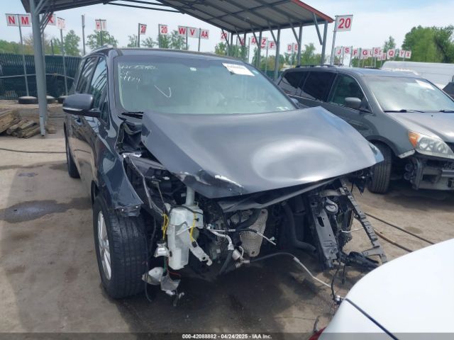 KNDMB5C12H6308244 KIA SEDONA LX