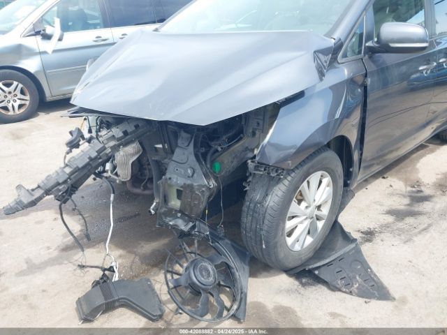KNDMB5C12H6308244 KIA SEDONA LX