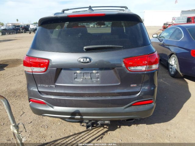 5XYPG4A33GG021889 KIA Sorento 2.4l Lx