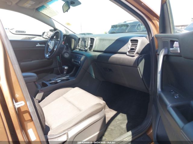 KNDPMCAC5H7121297 KIA Sportage Lx