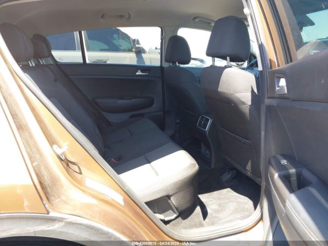 KNDPMCAC5H7121297 KIA Sportage Lx