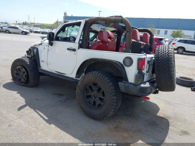 2013 JEEP WRANGLER 1C4BJWCG1DL615629 Photo 2
