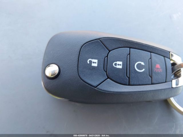 KL77LGE23RC090973 Chevrolet Trax Fwd 1rs