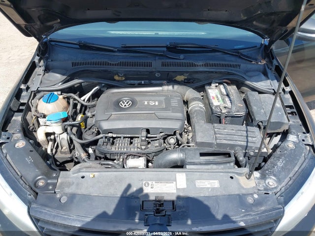 3VWD17AJ0EM396110 Volkswagen Jetta 1.8t Se