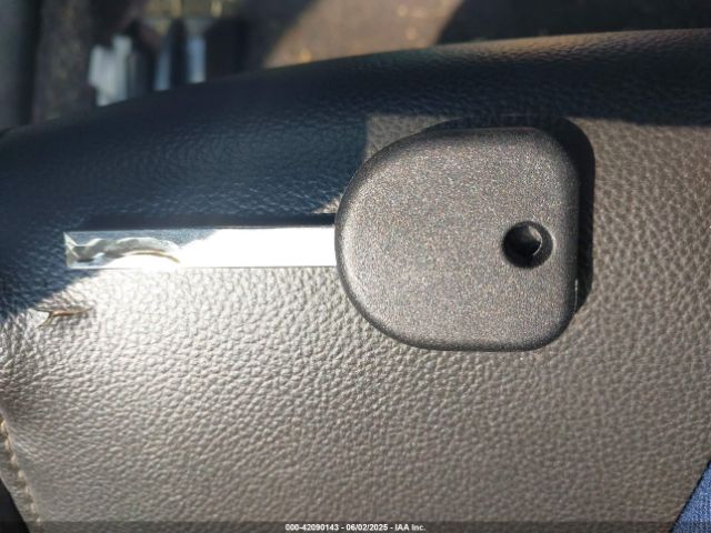 2G1115S3XG9116899 Chevrolet Impala 2lt