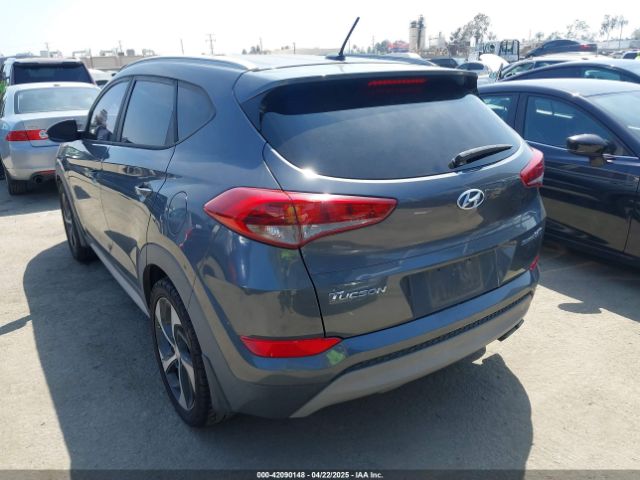 KM8J33A26HU385271 Hyundai Tucson Sport