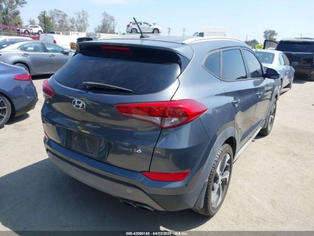 KM8J33A26HU385271 Hyundai Tucson Sport