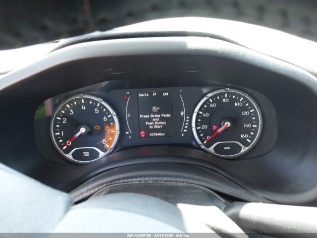 ZACCJBBTXGPD53332 Jeep Renegade Latitude