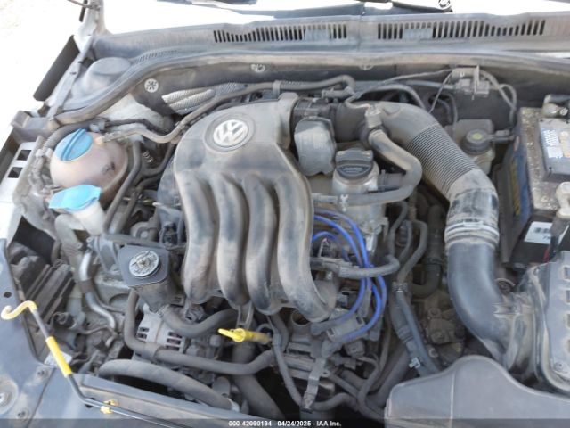 3VW2K7AJ3FM404609 Volkswagen Jetta 2.0l S