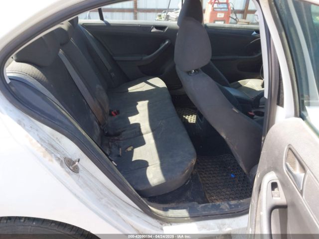 3VW2K7AJ3FM404609 Volkswagen Jetta 2.0l S