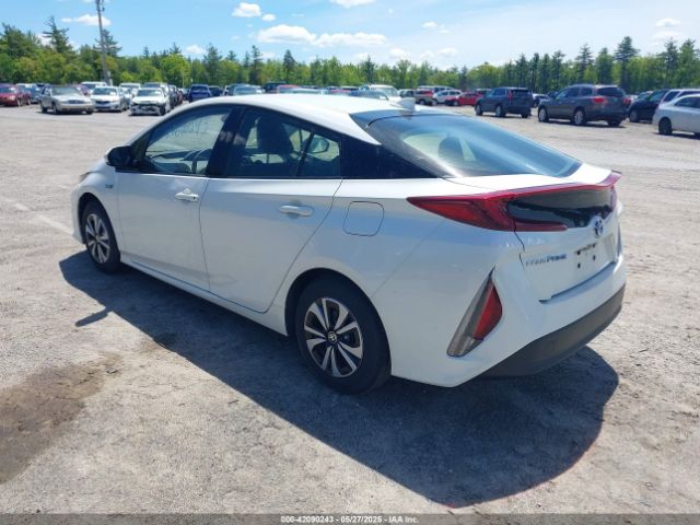 JTDKARFP9H3061839 Toyota Prius Prime Plus
