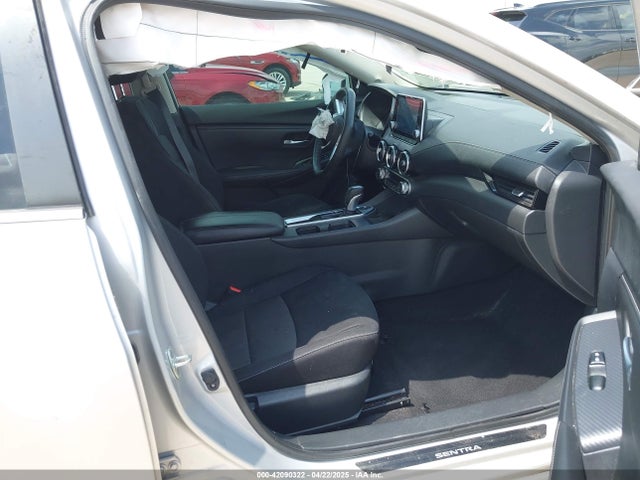 3N1AB8CV4MY305942 Nissan Sentra Sv Xtronic Cvt