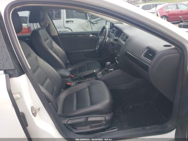 3VWL07AJ4GM243585 Volkswagen Jetta 1.8t Sel