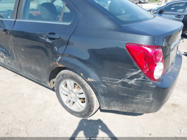1G1JC5SB7F4186010 Chevrolet Sonic Lt Auto