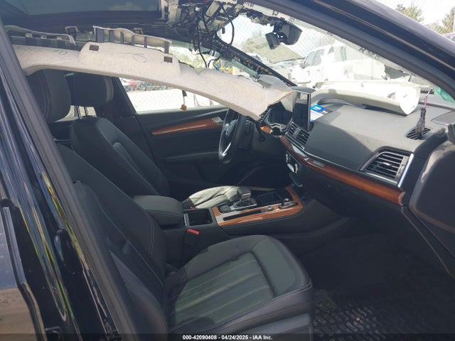 WA1BAAFY7M2024762 Audi Q5 Premium Plus 45 Tfsi Quattro S Tronic