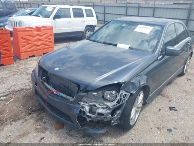 WDDGF4HB0EA936265 Mercedes-Benz C-class C 250 Sport/luxury