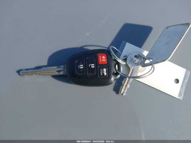 4T1BF1FK6GU524998 Toyota CAMRY SE