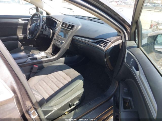 3FA6P0T99LR173347 Ford FUSION SE