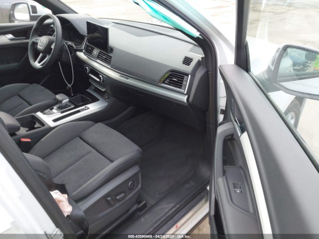 WA1E2AFY9R2092465 Audi 55 tfsi