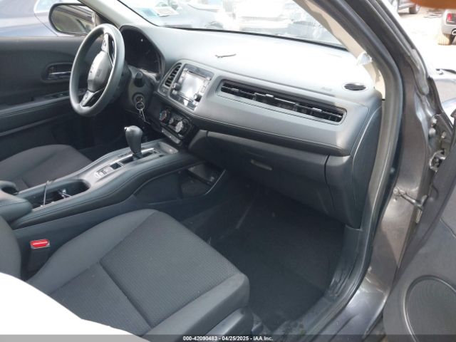 3CZRU6H38KG709278 Honda HR-V LX