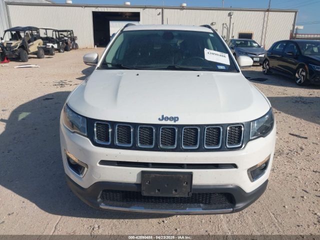 3C4NJCCB1LT123329 Jeep 2020