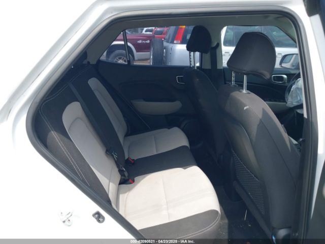 KMHRC8A3XMU063817 Hyundai Venue Sel