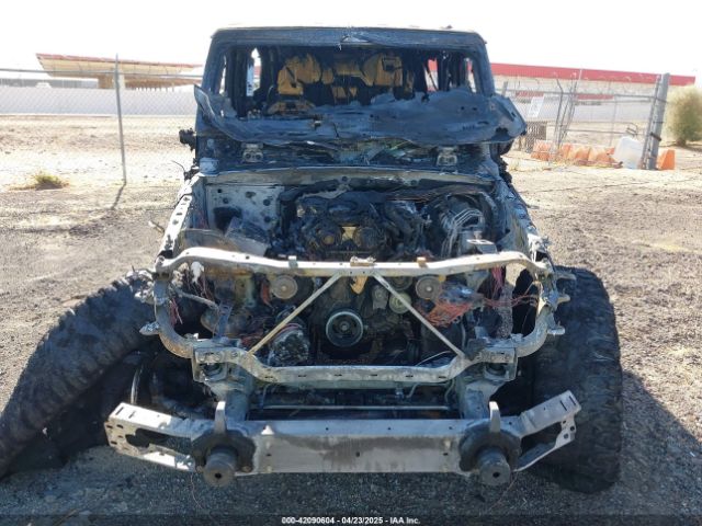 1C4HJXDN8KW617970 Jeep Wrangler Unlimited Sport S 4x4