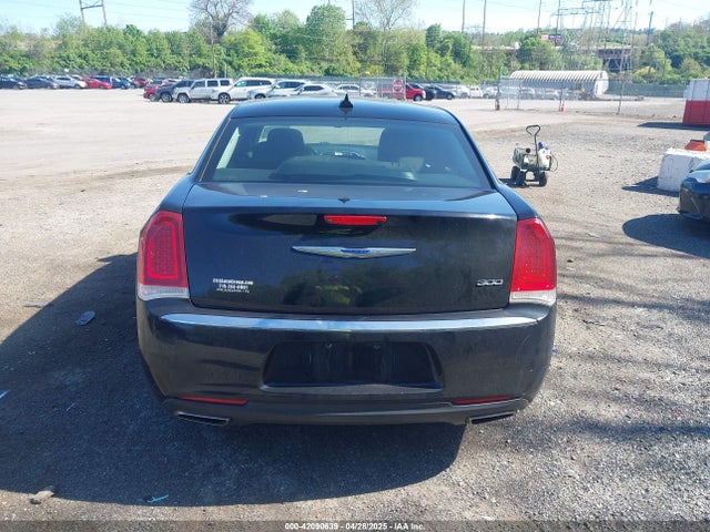 Aukcja sprzedaży 2018 Chrysler 300 Touring, vin: 2C3CCAAG1JH320581, numer aukcji: 42090639