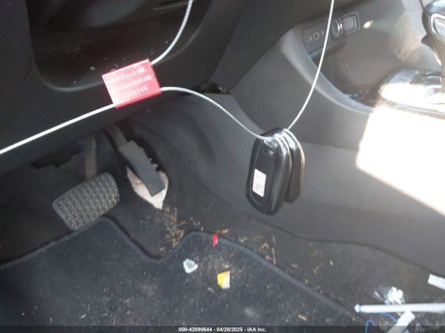 KL4MMBS2XNB022402 Buick Encore Gx Fwd Preferred