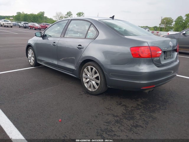 3VWD17AJ0EM246966 Volkswagen Jetta 1.8t Se