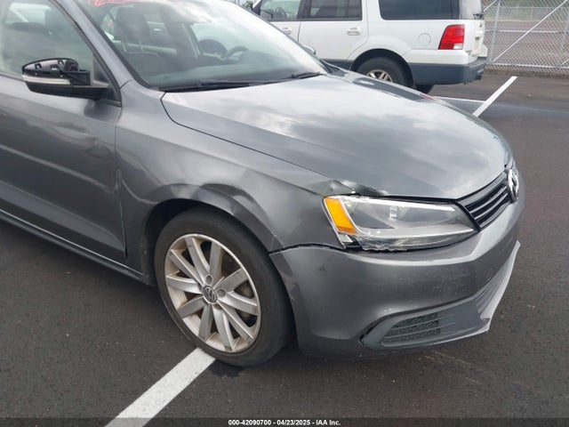 3VWD17AJ0EM246966 Volkswagen Jetta 1.8t Se