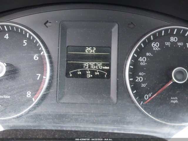 3VWD17AJ0EM246966 Volkswagen Jetta 1.8t Se