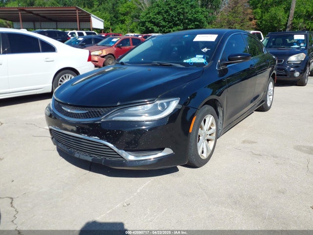 Chrysler 200 Limited 2015 1C3CCCABXFN706446 Image 2