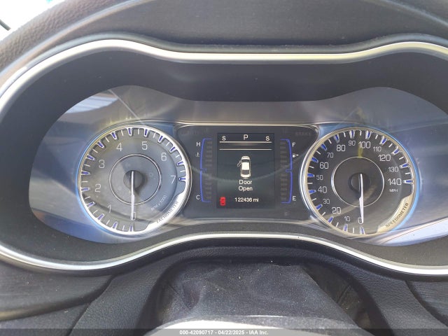 Chrysler 200 Limited 2015 1C3CCCABXFN706446 Image 7