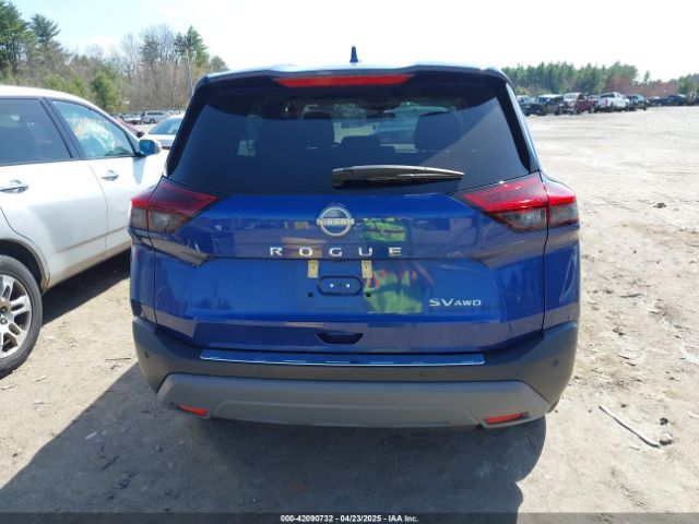 5N1BT3BB9NC709303 Nissan Rogue Sv Intelligent Awd